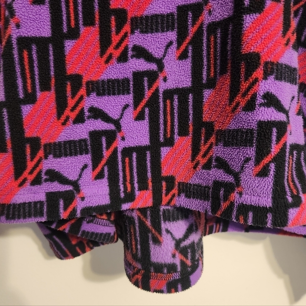 Puma | Women's Multi-Colored Graphic Print Hoodie Sweatshirt (Size Large) - Picture 7 of 12